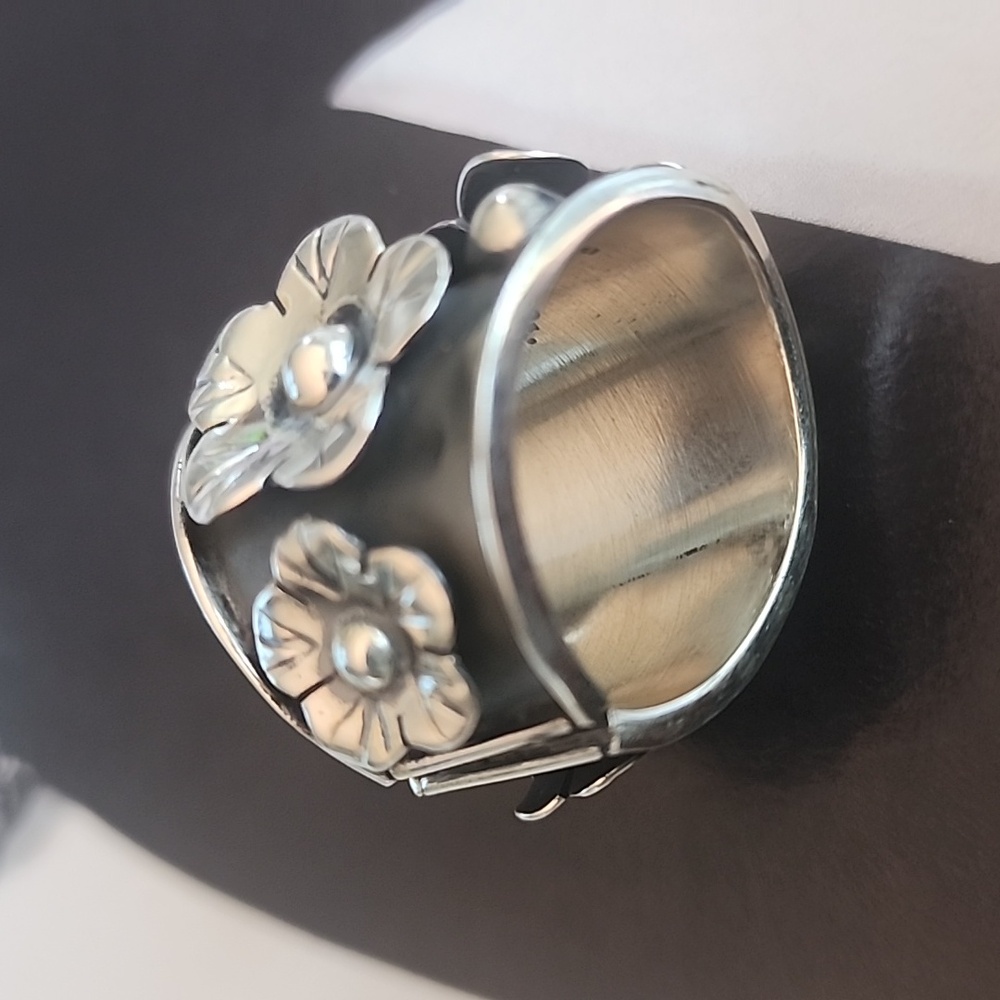 Floral Taxco Sterling Silver Ring Adjustable Fits Size 7-8 - Picture 9 of 14